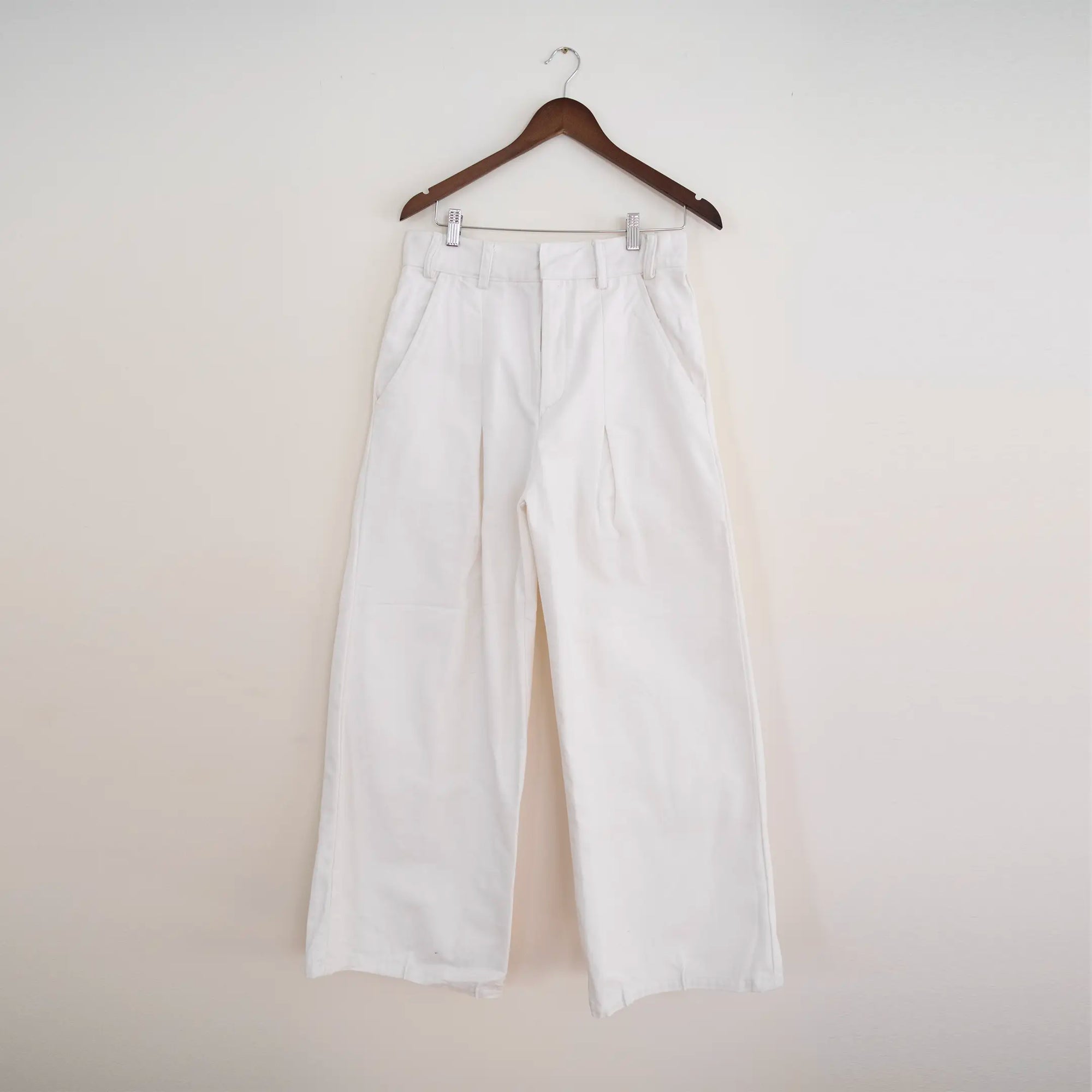 pleated canvas pants